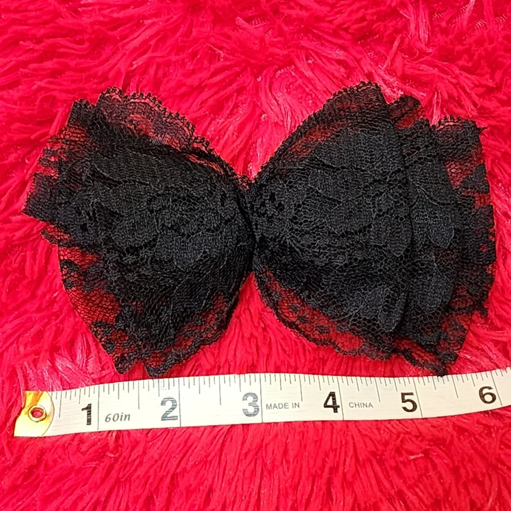 Vintage 90s Black Lace Hair Bow